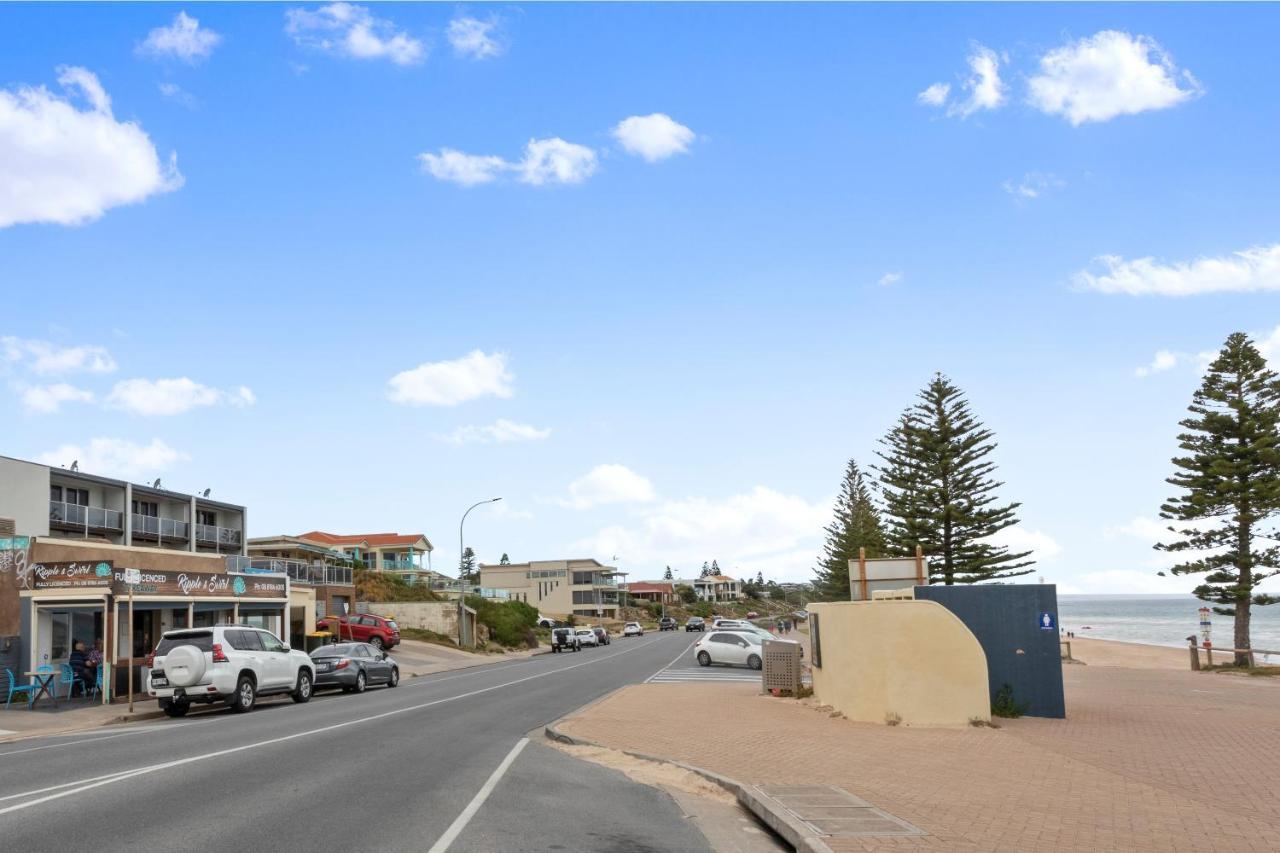 Christies Beach Beachside Escape On The Esplanade מראה חיצוני תמונה